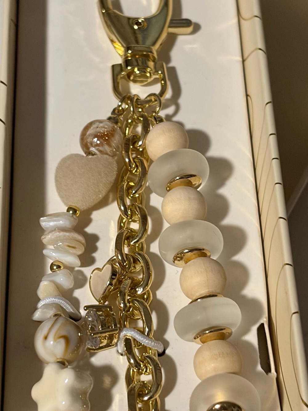 Ivory Heart Bag Charm Set - Layered Bag’s Charms/Keychain by Eye Candy - Picture 2 of 4